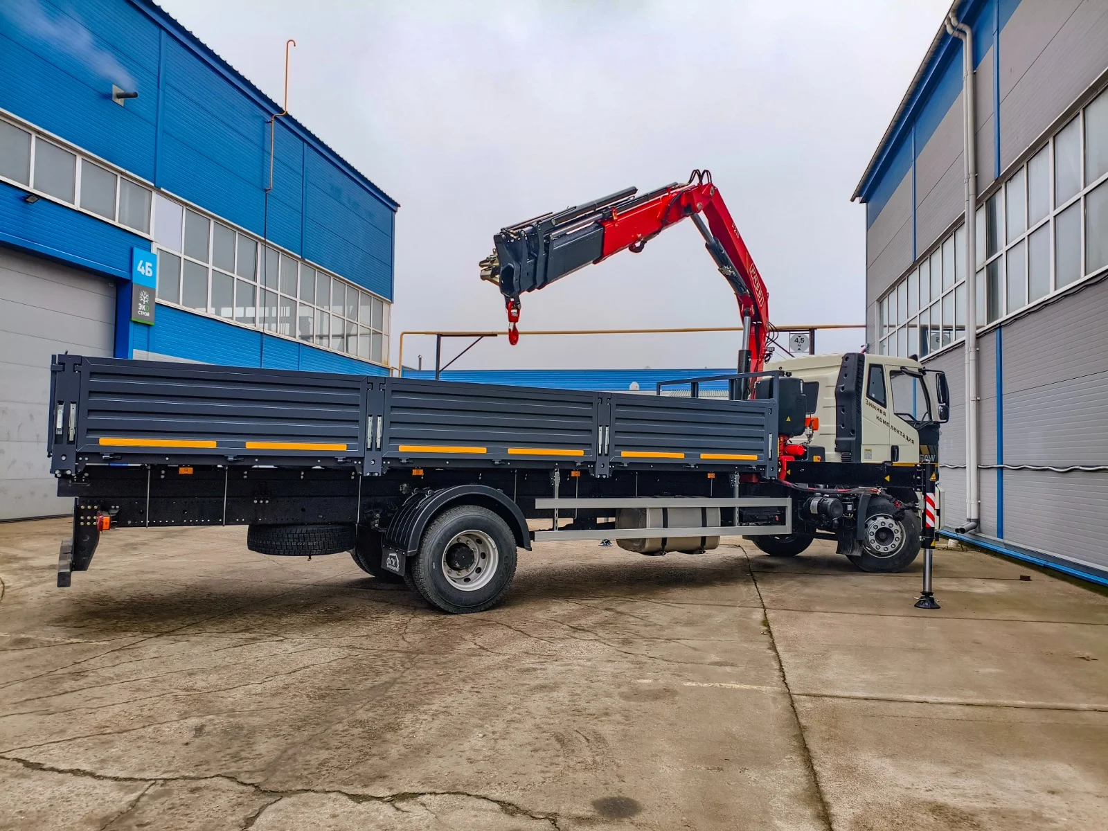 Faw J6 (4х2) c КМУ FASSI F215A.0.24 - миниатюра 2