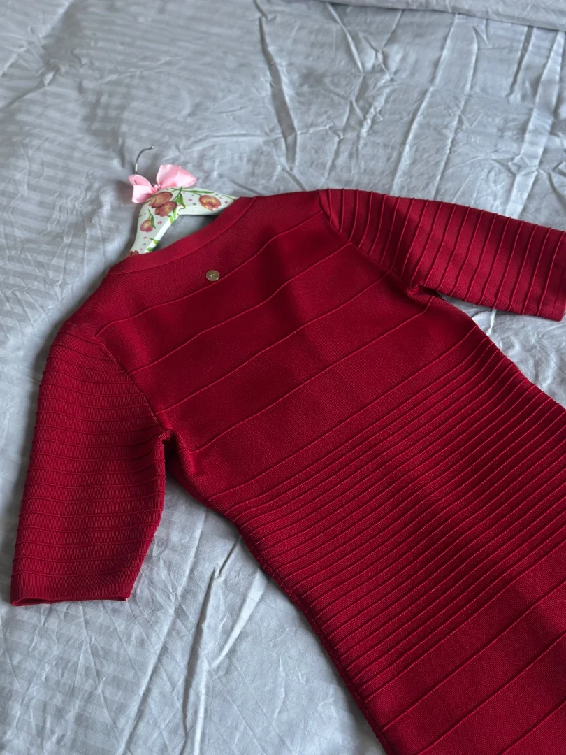 Платье guess женское 44, M бордо красное оригинал - миниатюра 7