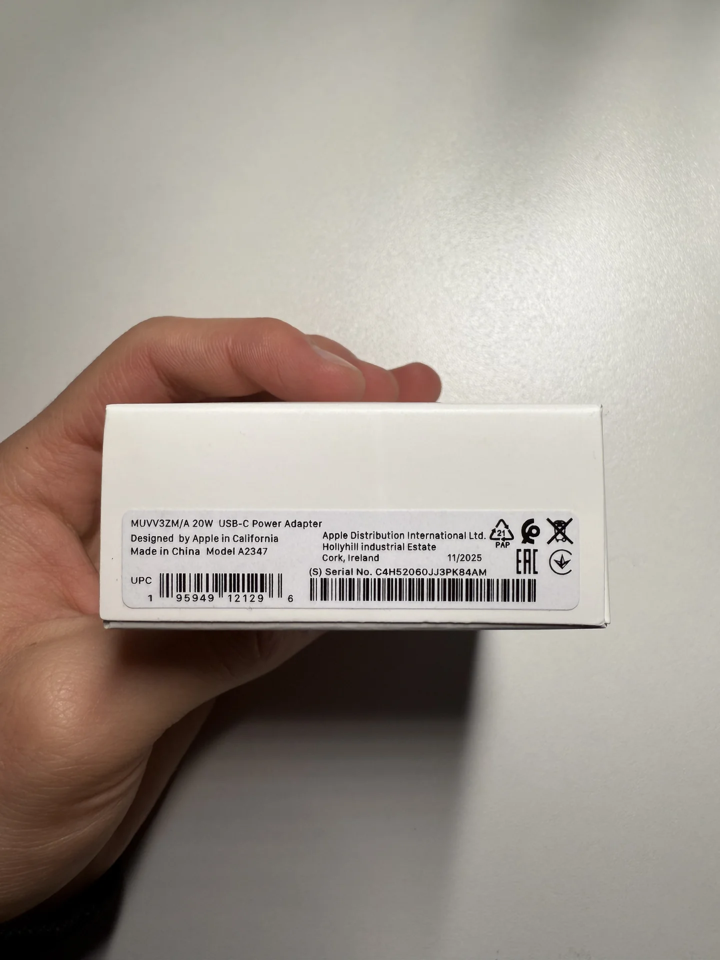 Блок для iPhone 20W оригинал - миниатюра 2