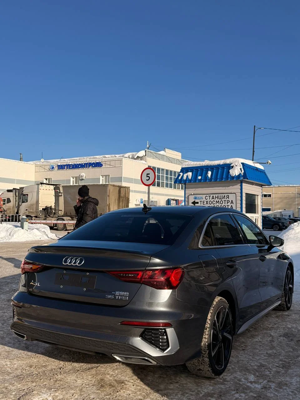 Audi A3L 35 TFSI 2021 - миниатюра 3