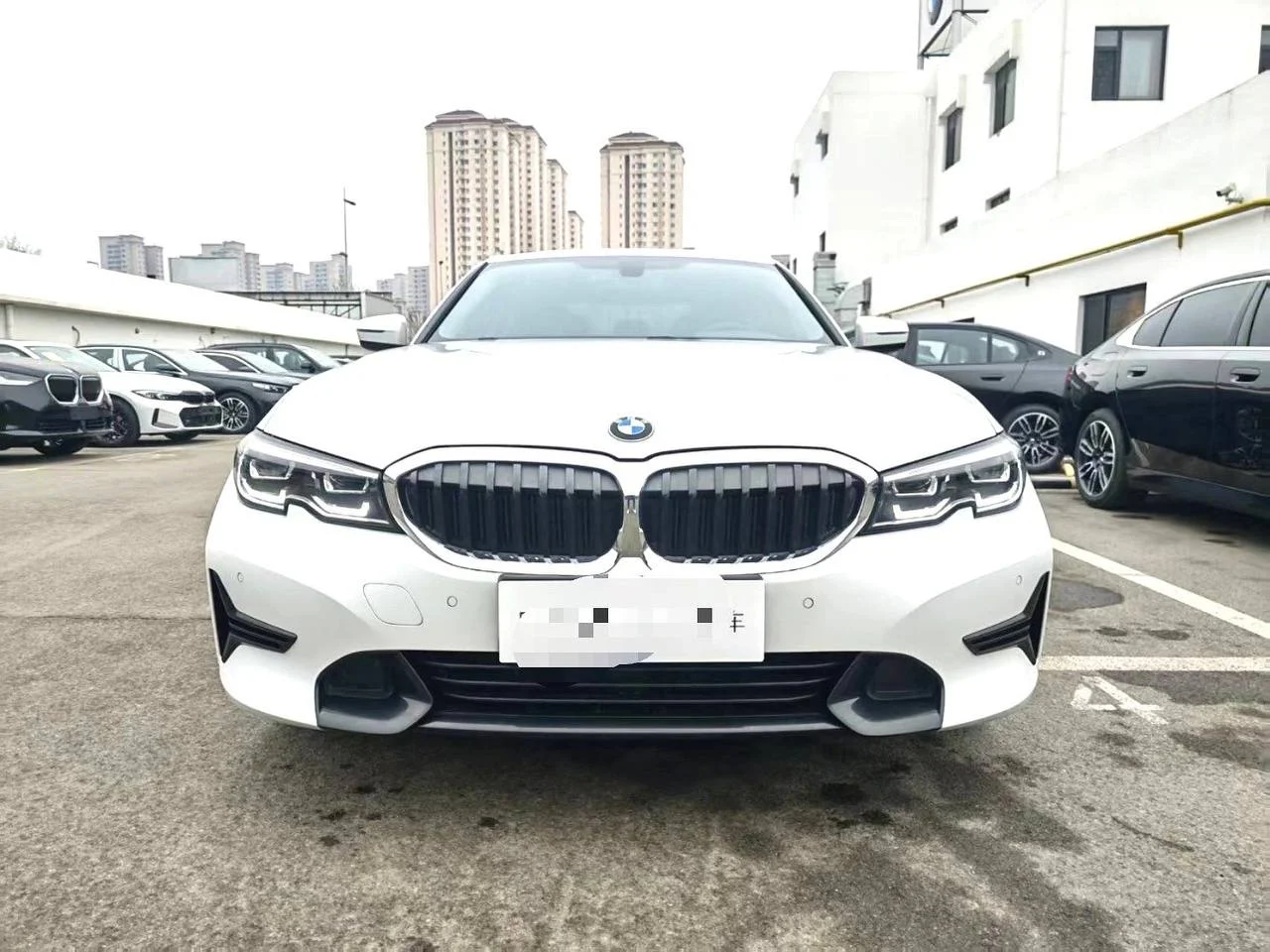 BMW 320i M Sport Set - миниатюра 2