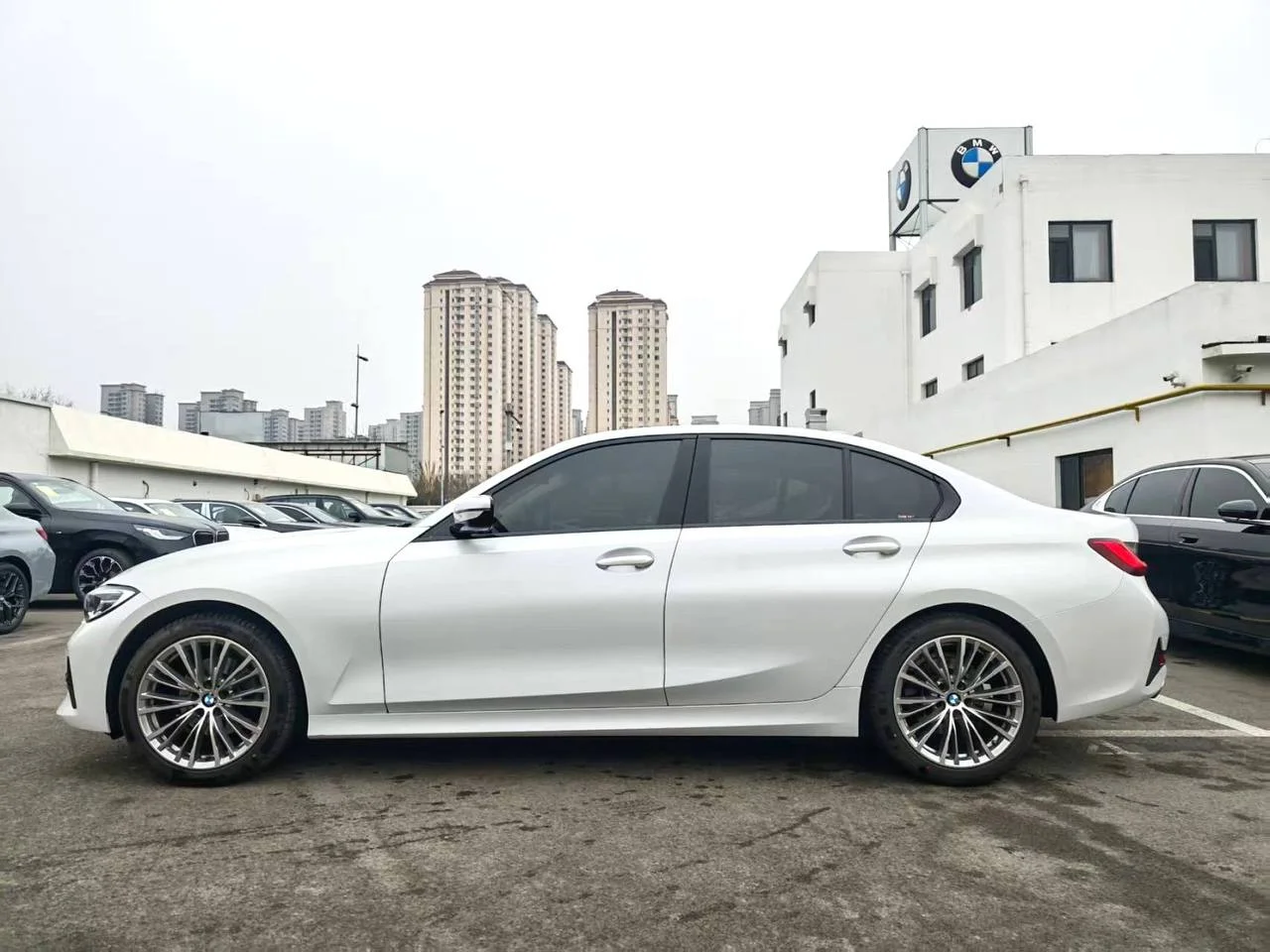 BMW 320i M Sport Set - миниатюра 3