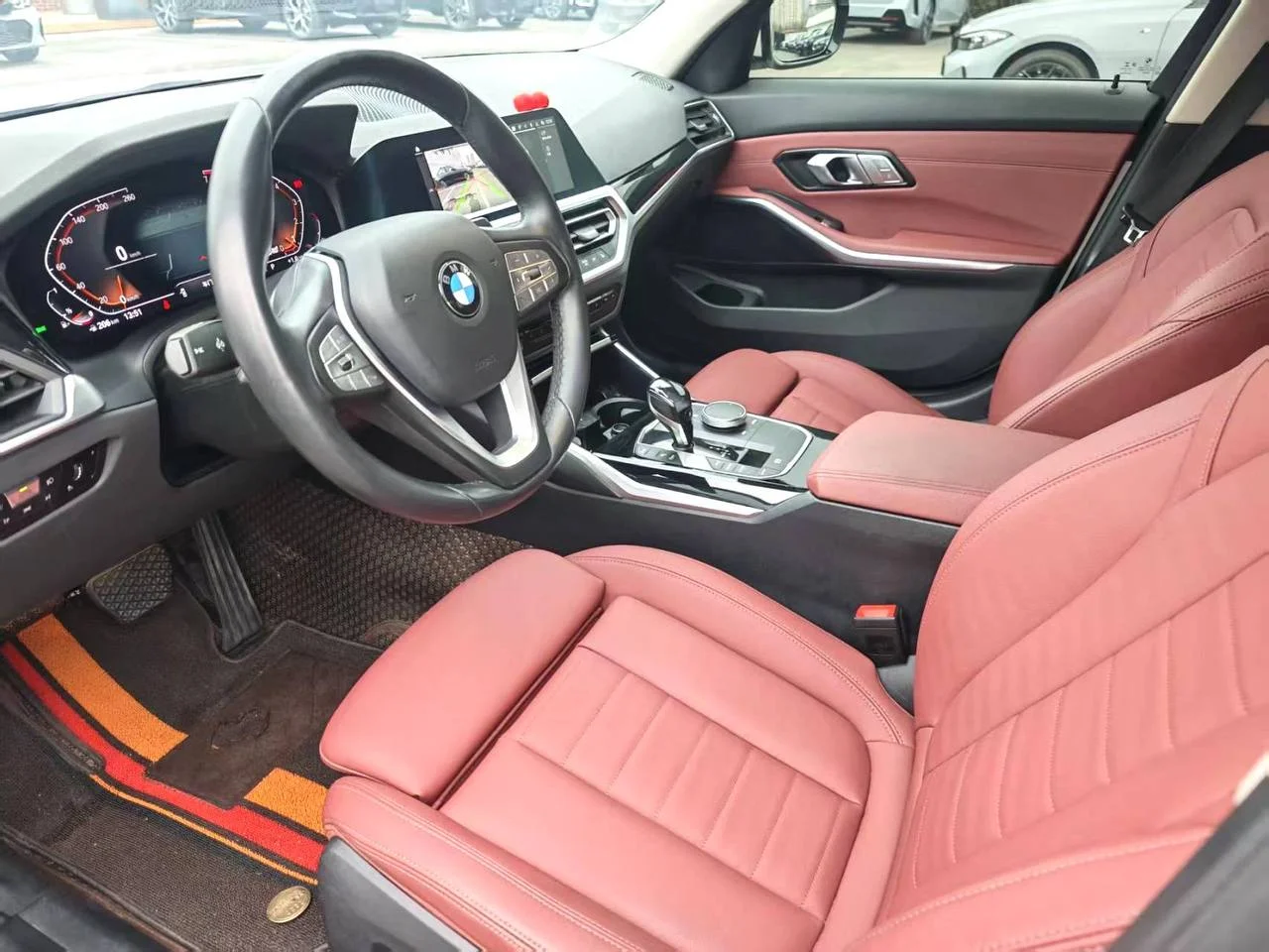 BMW 320i M Sport Set - миниатюра 8