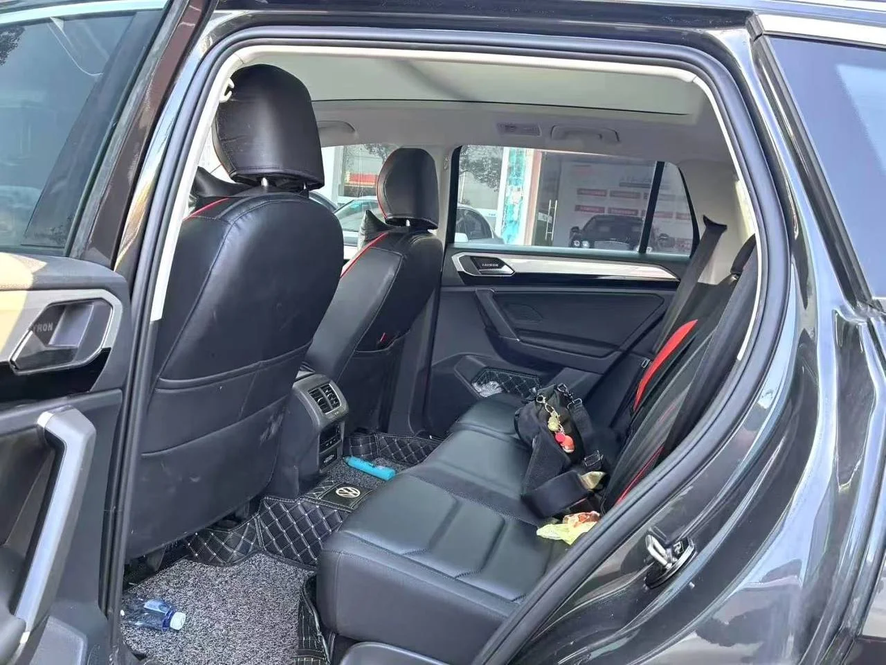 Volkswagen Tayron Luxury Intelligent Connect Edition - миниатюра 7