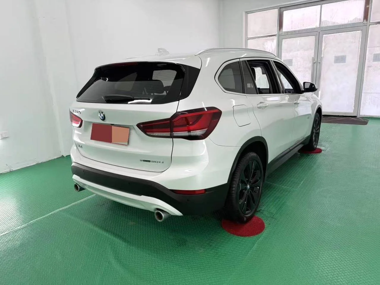 BMW X1 Fashion Edition - миниатюра 4