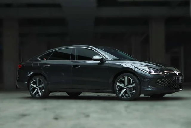 Volkswagen Lamando L 280TSI DSG Hot Edition - миниатюра 4