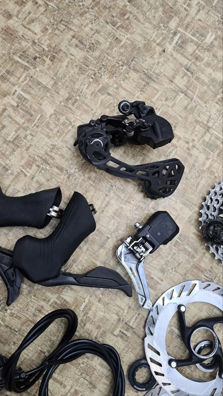 Групсет Shimano GRX RX825 Di2 2х12 - миниатюра 2