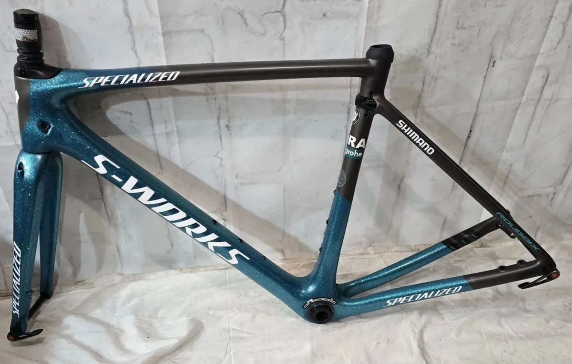 Рама карбоновая S-Works 54 оригинал - миниатюра 2