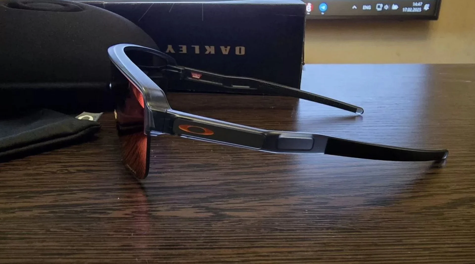 Очки OAKLEY Corridor для шоссейного/горного велосипеда , бега и иных активных видов отдыха и спорта - миниатюра 3