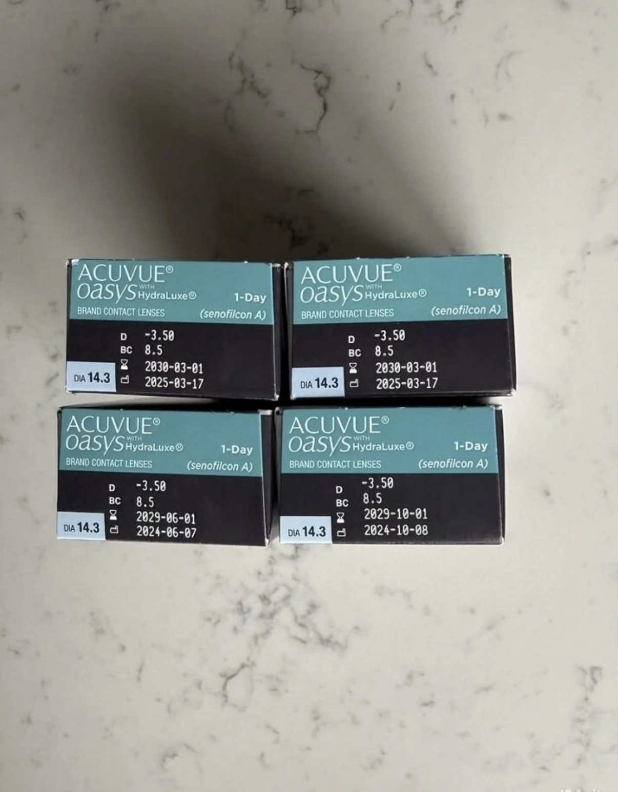 Линзы Acuvue Oasys 1-Day with Hydraluxe -3.5 - миниатюра 2