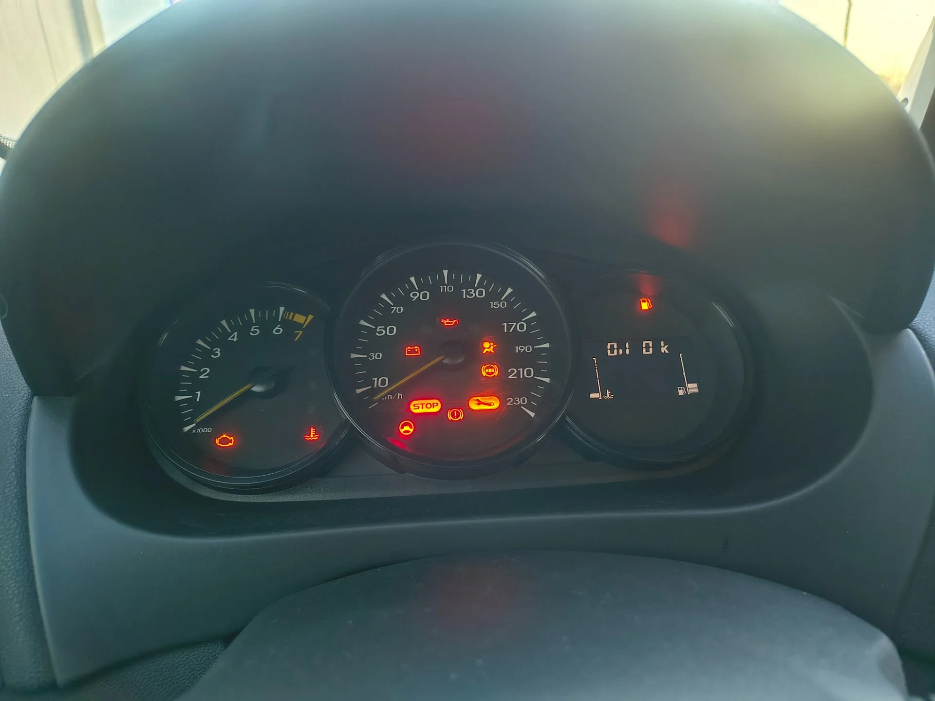 Renault Fluence 1.6 MT - миниатюра 17
