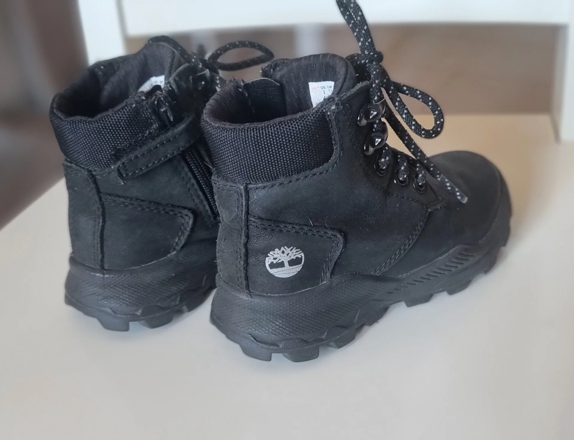 Ботинки демисезонные Timberland 25 размера - изображение 1