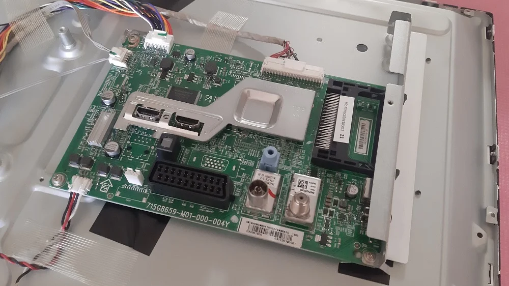 main PHILIPS 32PHS4032/60 _ 715G8659-M01-000-004Y - миниатюра 4