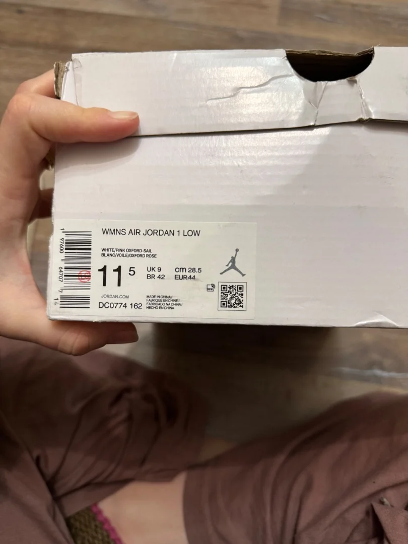 Air Jordan 1 Low (Новые Оригинал) - миниатюра 8