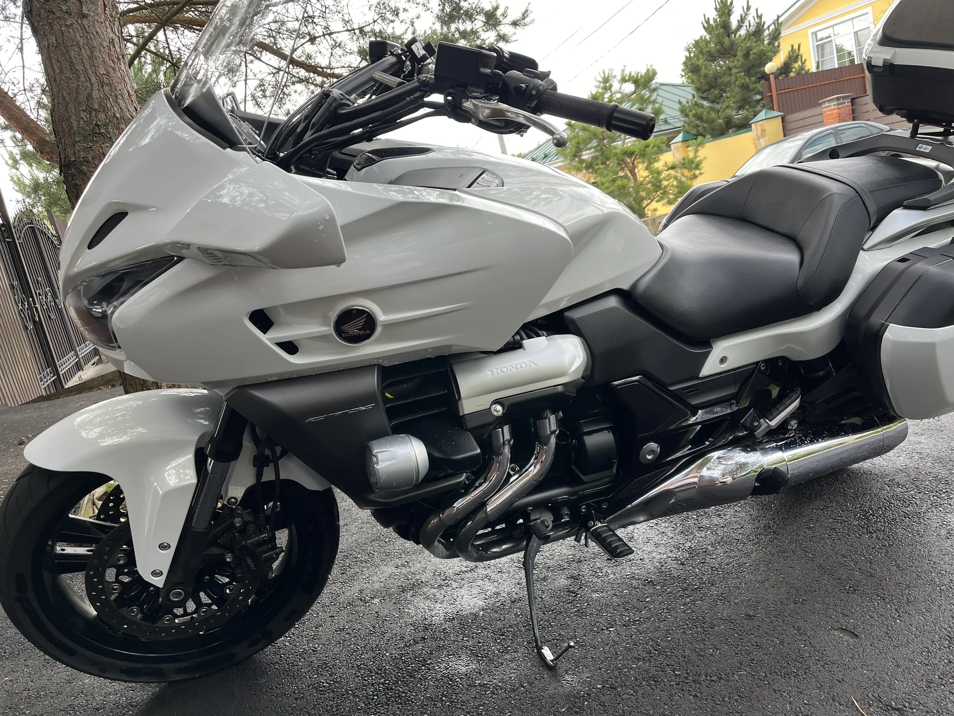 Продается мотоцикл Honda ctx 1300 - миниатюра 4