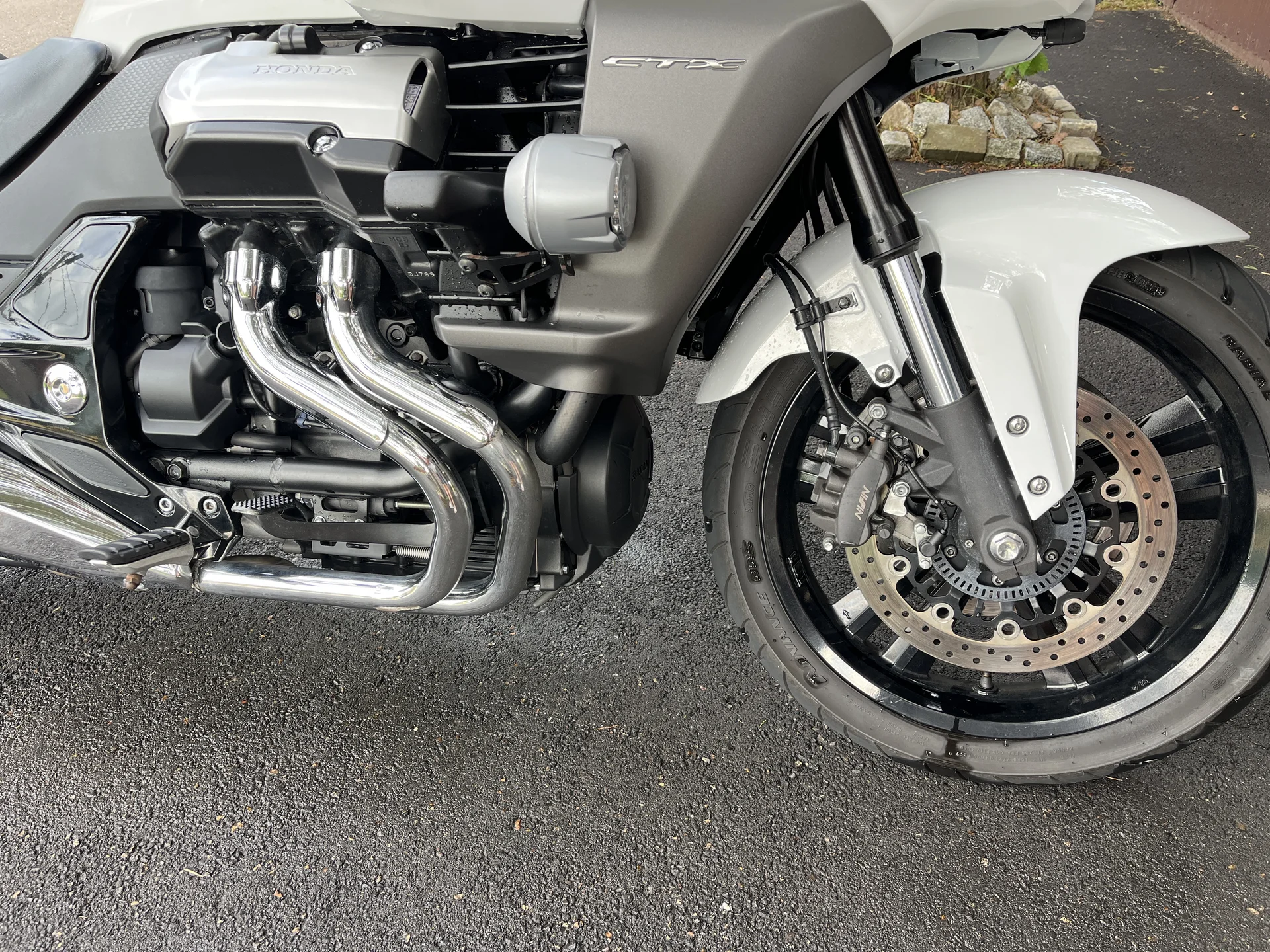 Продается мотоцикл Honda ctx 1300 - миниатюра 10
