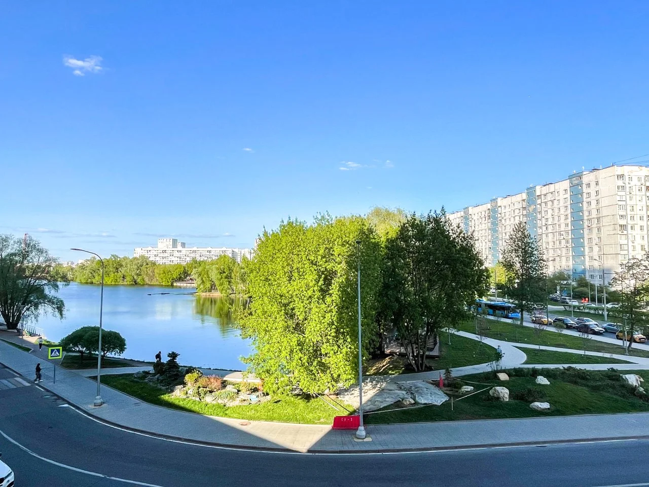 Светлая квартирка с красивым видом - миниатюра 4