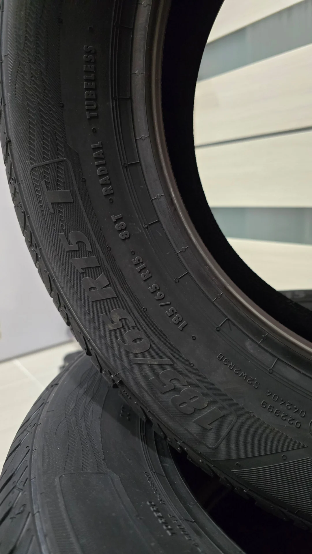 Резина летняя 185/65 r15 - миниатюра 2
