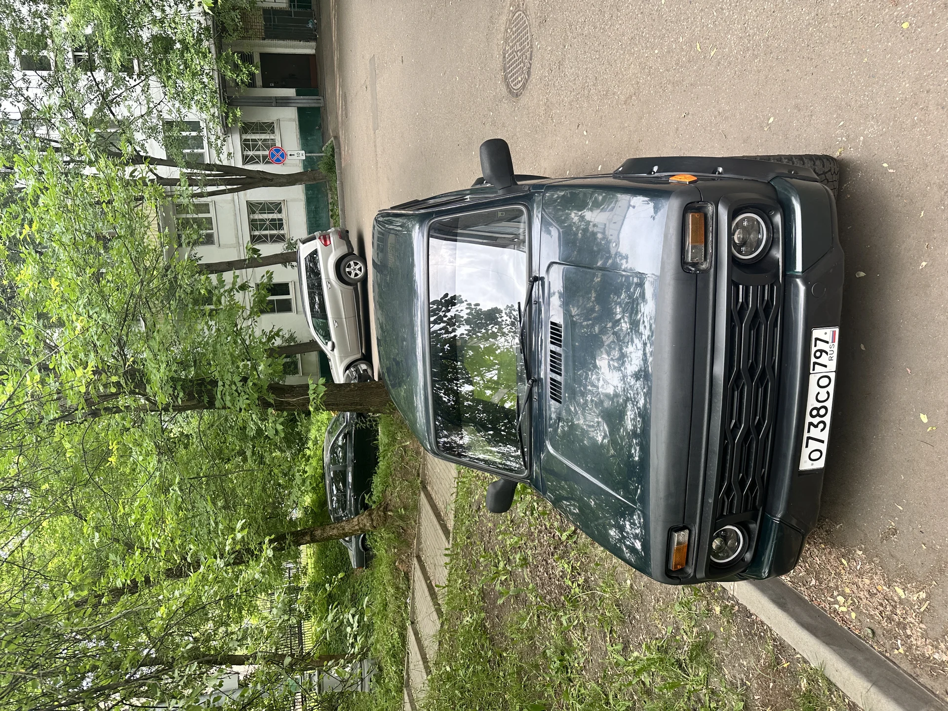 LADA Нива 21214 - миниатюра 4