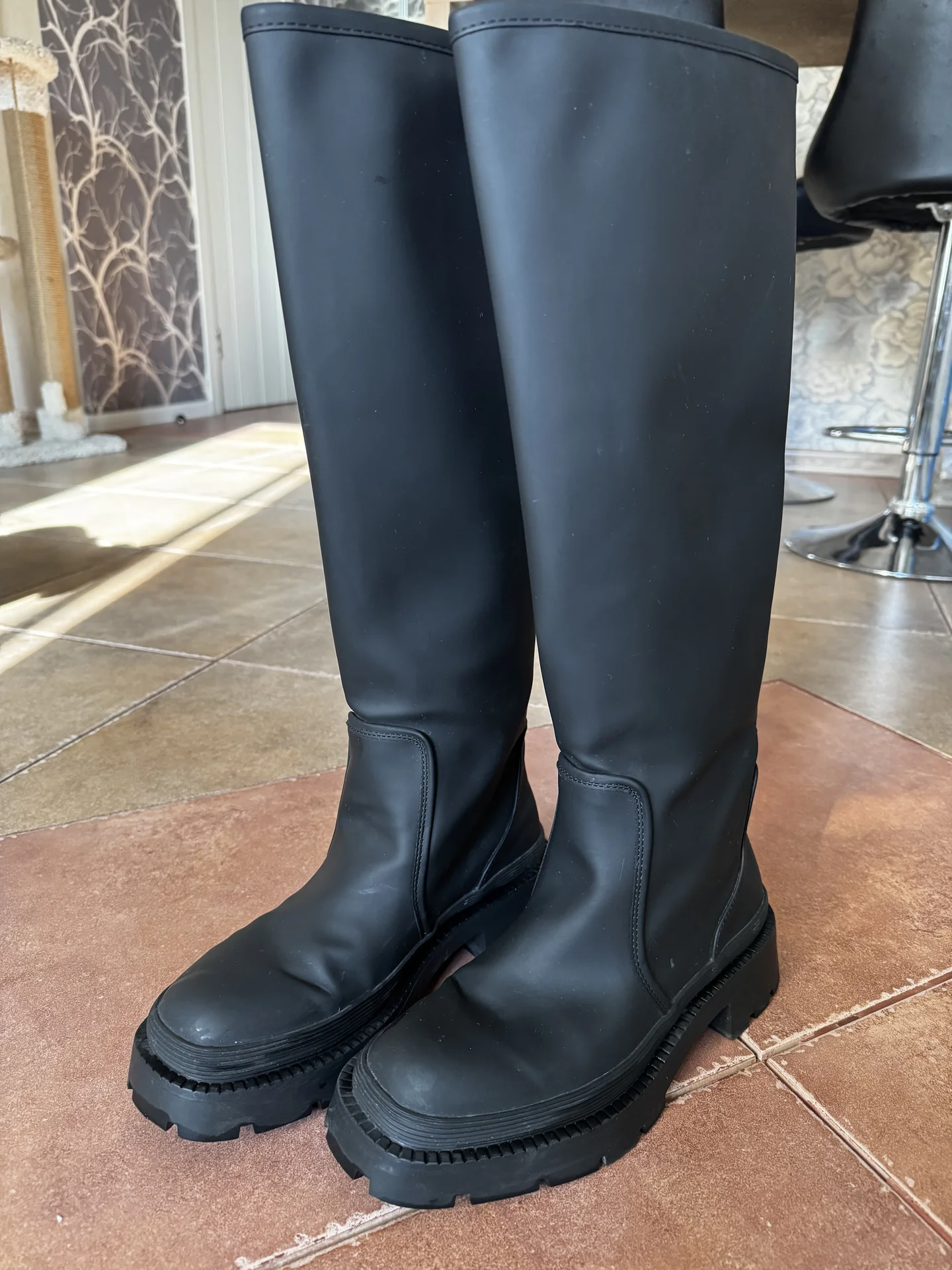 Резиновые сапоги Zara 38 размер - миниатюра 2