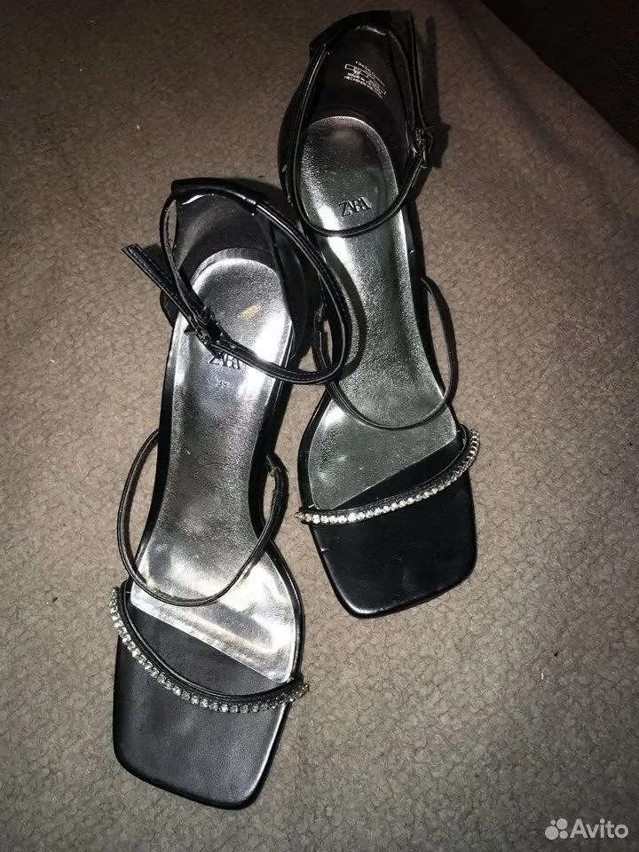 Черные туфли Zara со стразами - миниатюра 4
