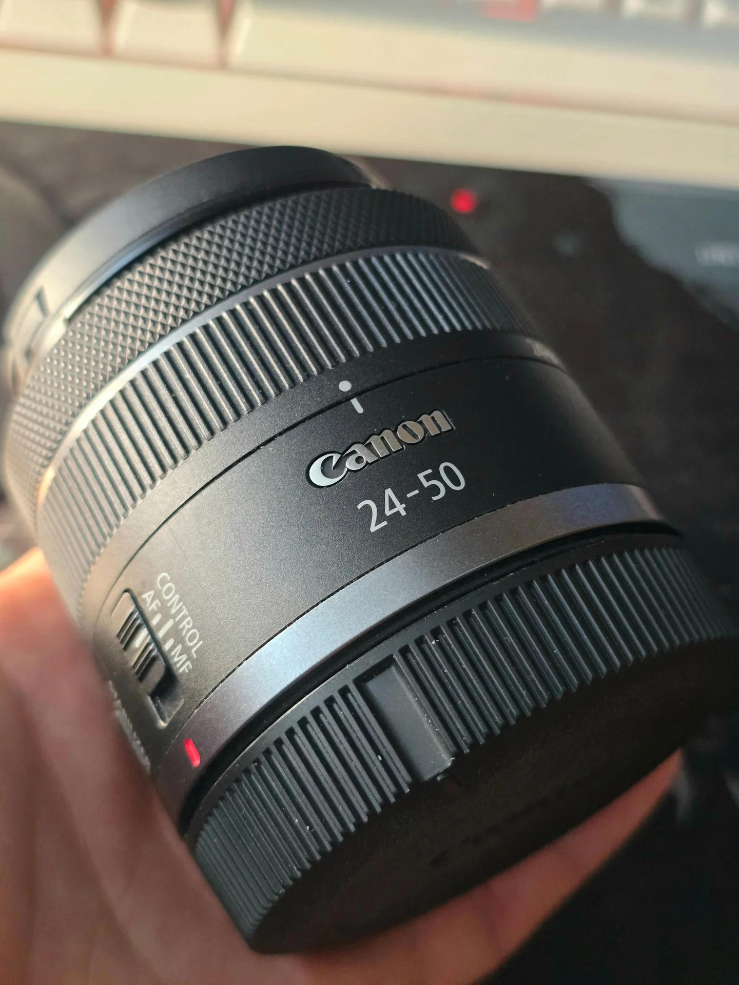 Обьектив Canon 24-50rf - миниатюра 4