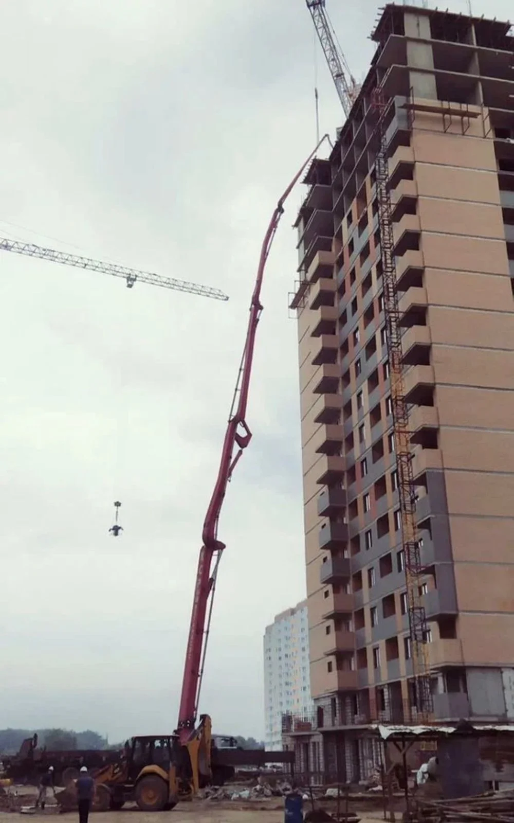 Аренда автобетононасоса - миниатюра 3