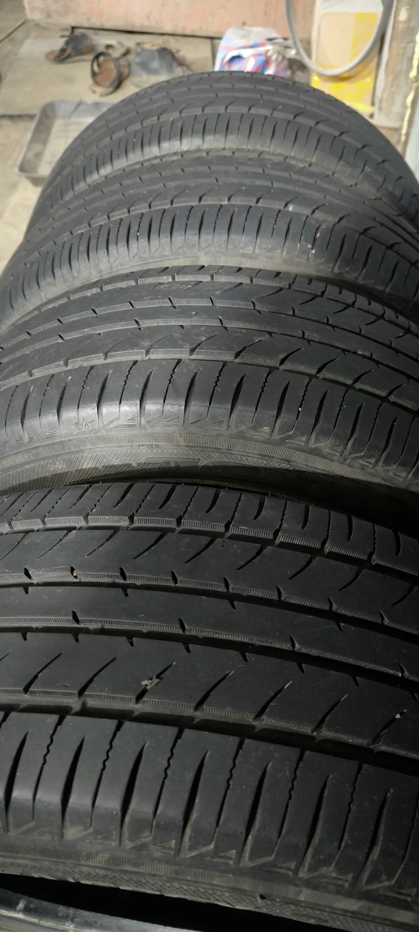 Toyo NanoEnergy 3 195/55 R16 как новые - миниатюра 2