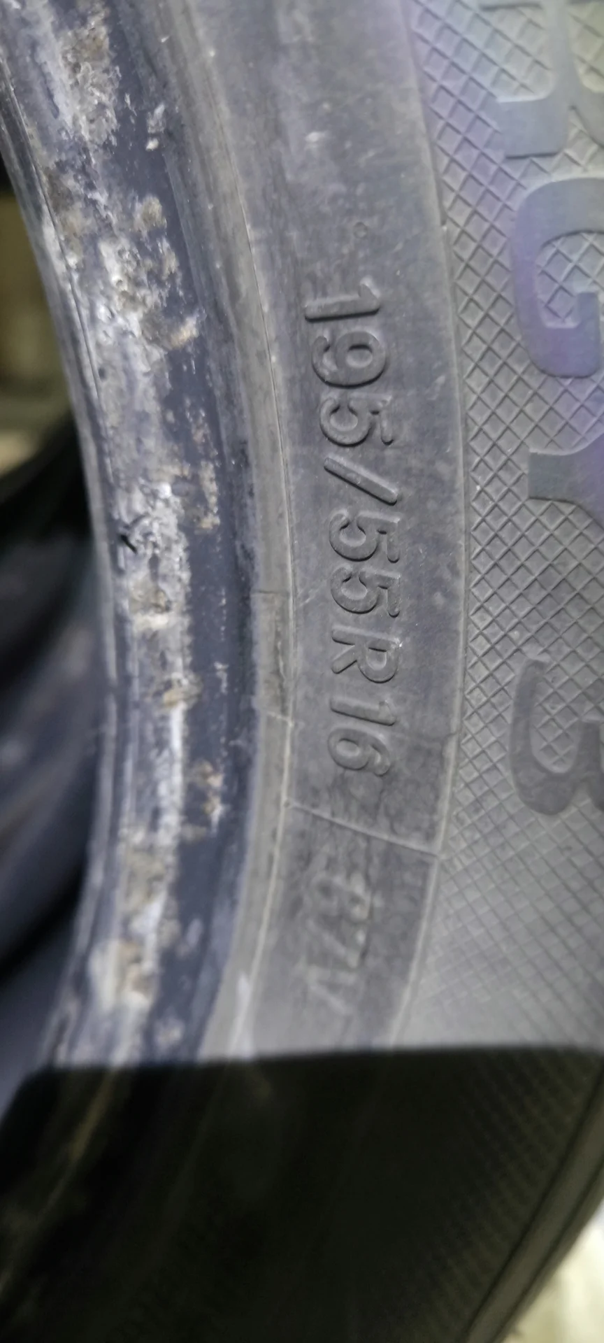 Toyo NanoEnergy 3 195/55 R16 как новые - миниатюра 4