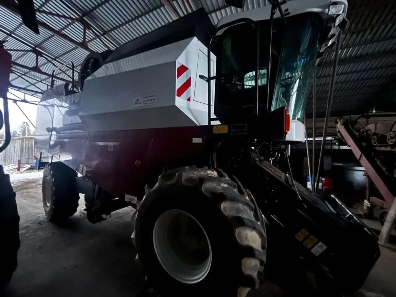 Комбайн Ростсельмаш Vector 410, 2019 - миниатюра 2