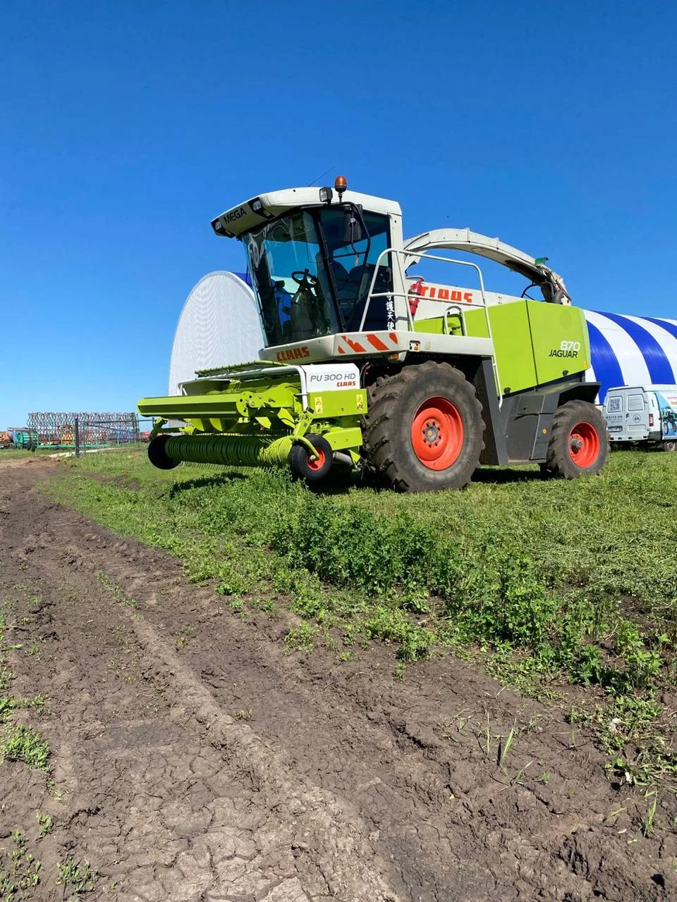 Комбайн Claas Jaguar 870, 2012 - изображение 1