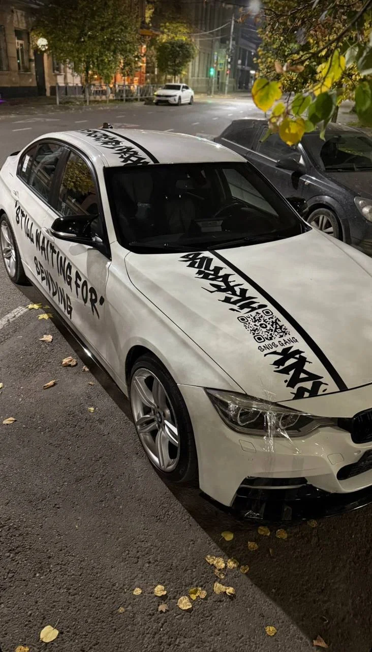Оклейка и брендирование автомобилей | Реклама на авто под ключ - миниатюра 2