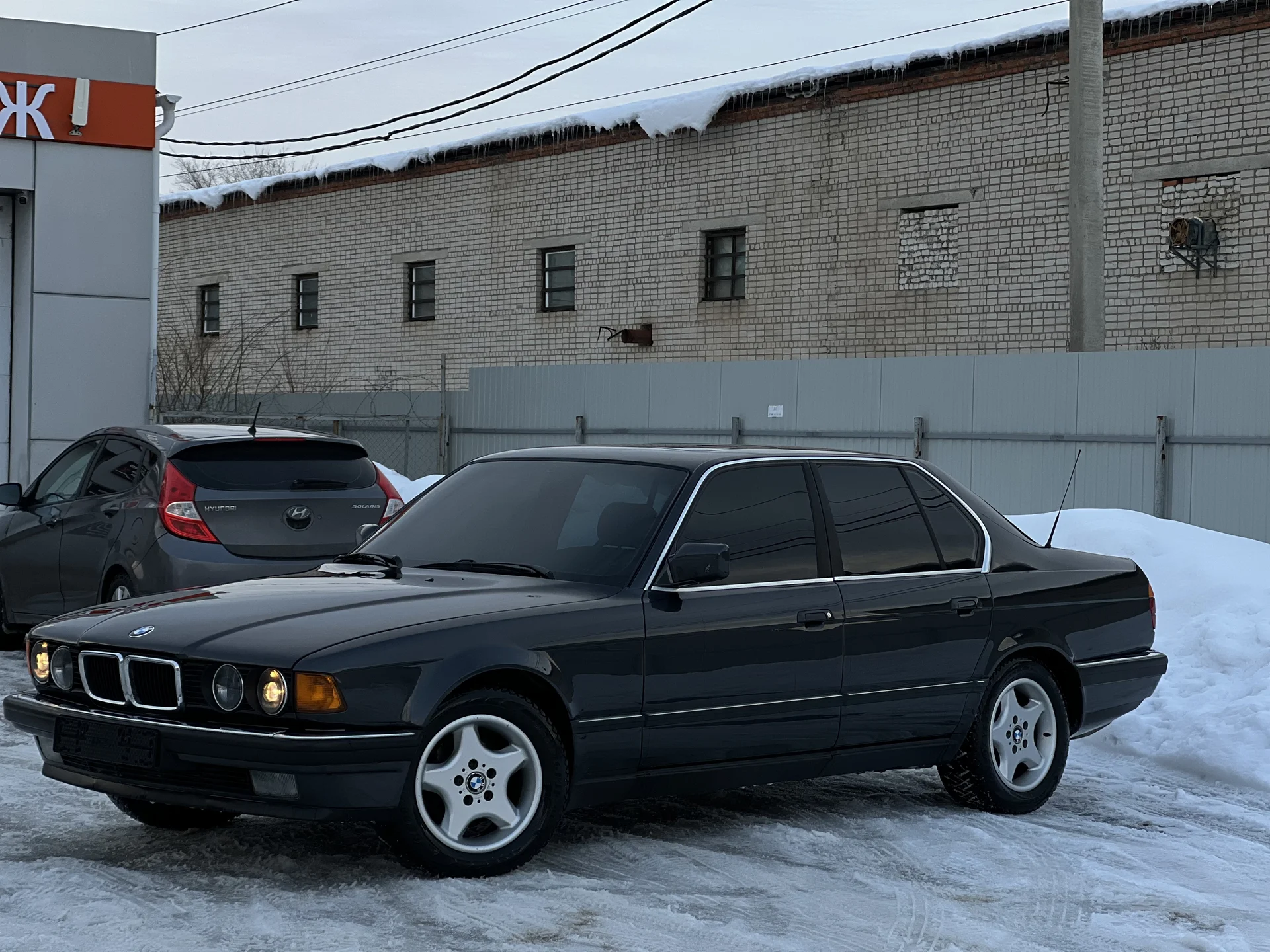 BMW E32 - миниатюра 9