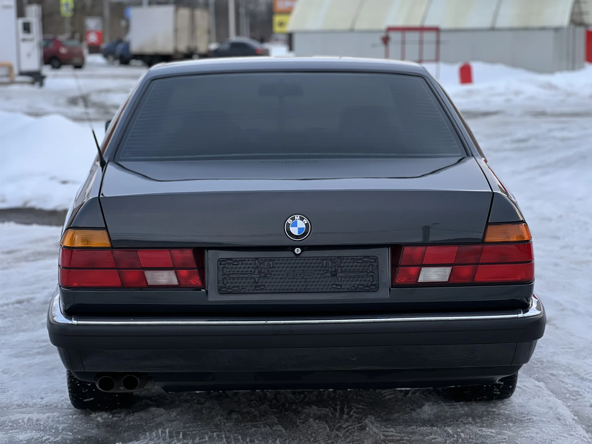 BMW E32 - миниатюра 14