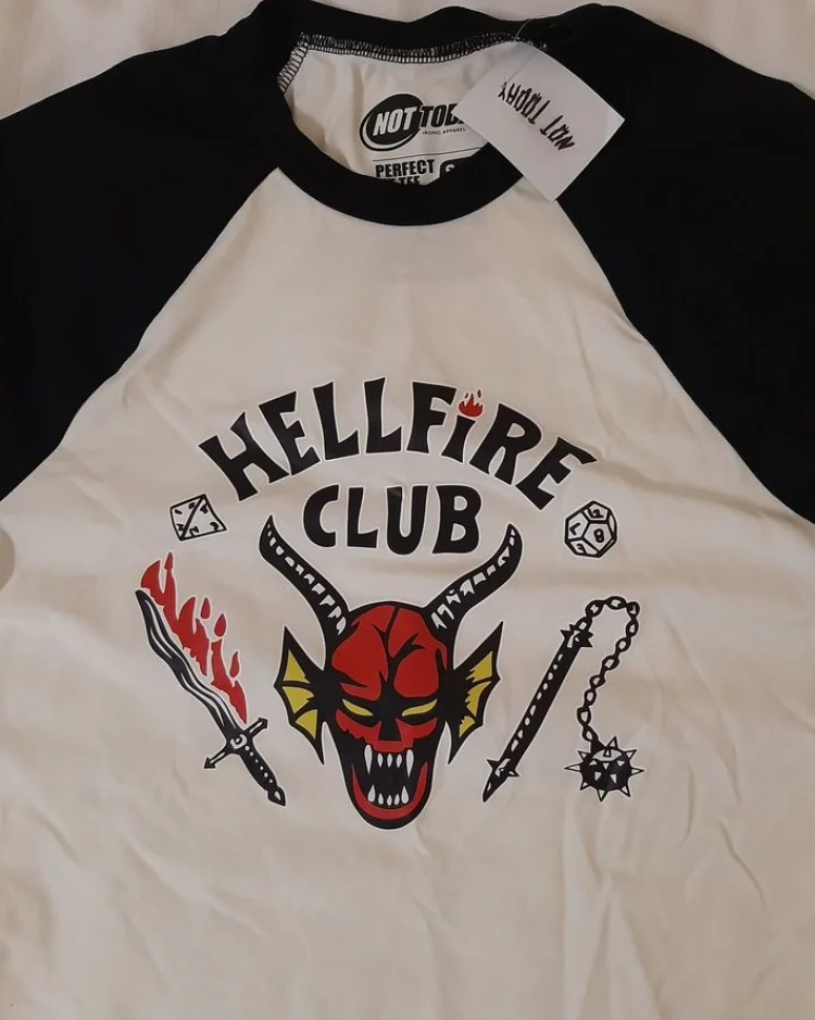 Футболка Stranger Things Hellfire Club - изображение 1