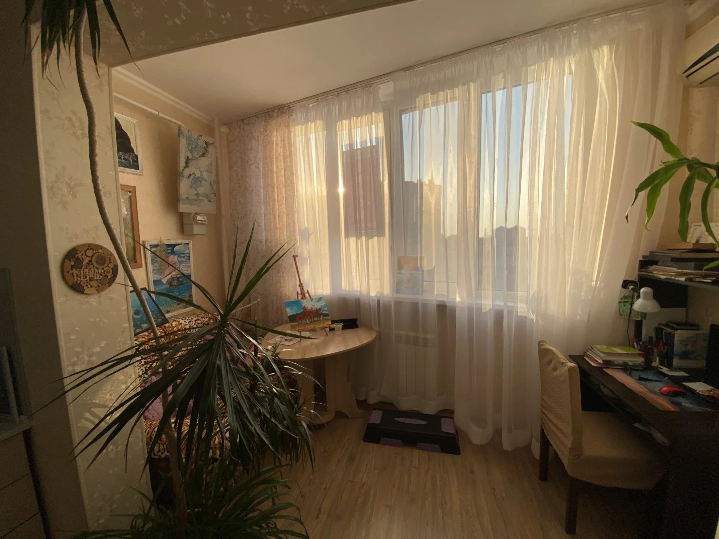 Продам срочно 1к квартиру. Собственник один. 50,3 м² уюта и тишины: своё отопление + море! - миниатюра 3