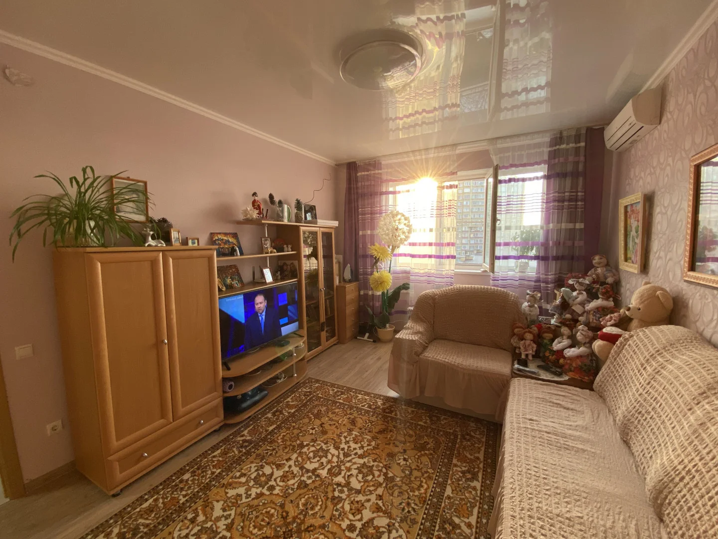 Продам срочно 1к квартиру. Собственник один. 50,3 м² уюта и тишины: своё отопление + море! - миниатюра 7