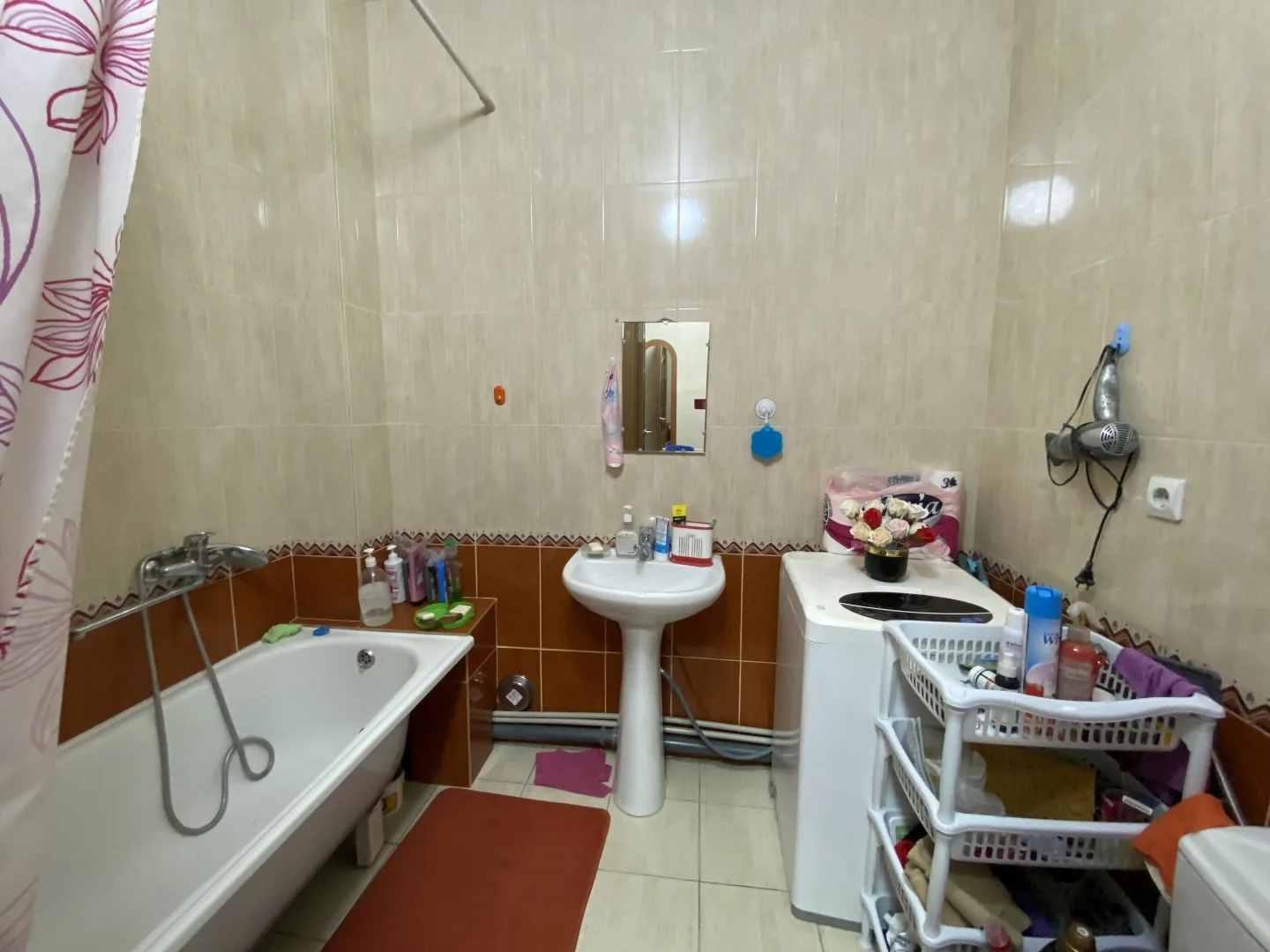 Продам срочно 1к квартиру. Собственник один. 50,3 м² уюта и тишины: своё отопление + море! - миниатюра 10