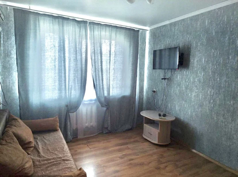 Продам отличную двух комнатную квартиру общей площадью 48м2. - миниатюра 4
