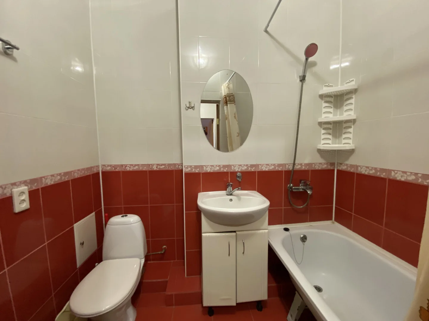 Продам срочно 1к квартиру. Собственник один.  50 м². - миниатюра 10