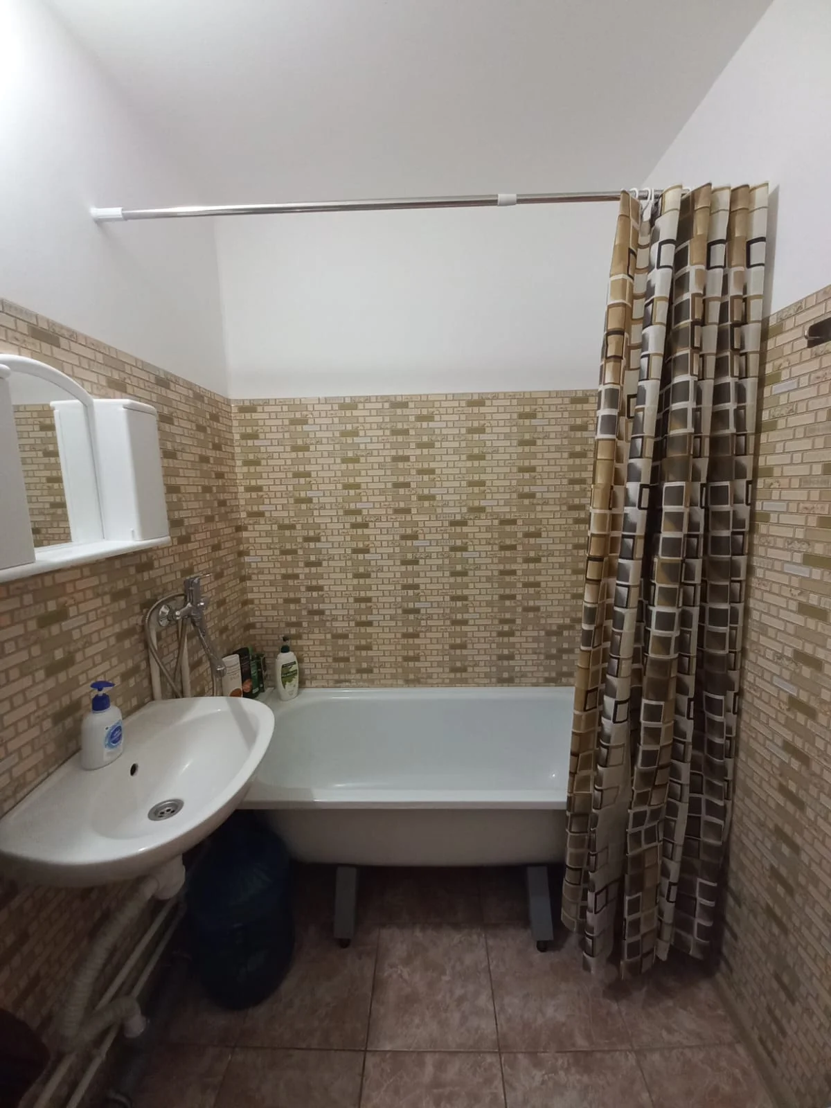 Пpoдаю 1 к кв. в ЖK "Горгиппия" пл. 36 кв.м + балкон 3,9 кв.м. - миниатюра 12