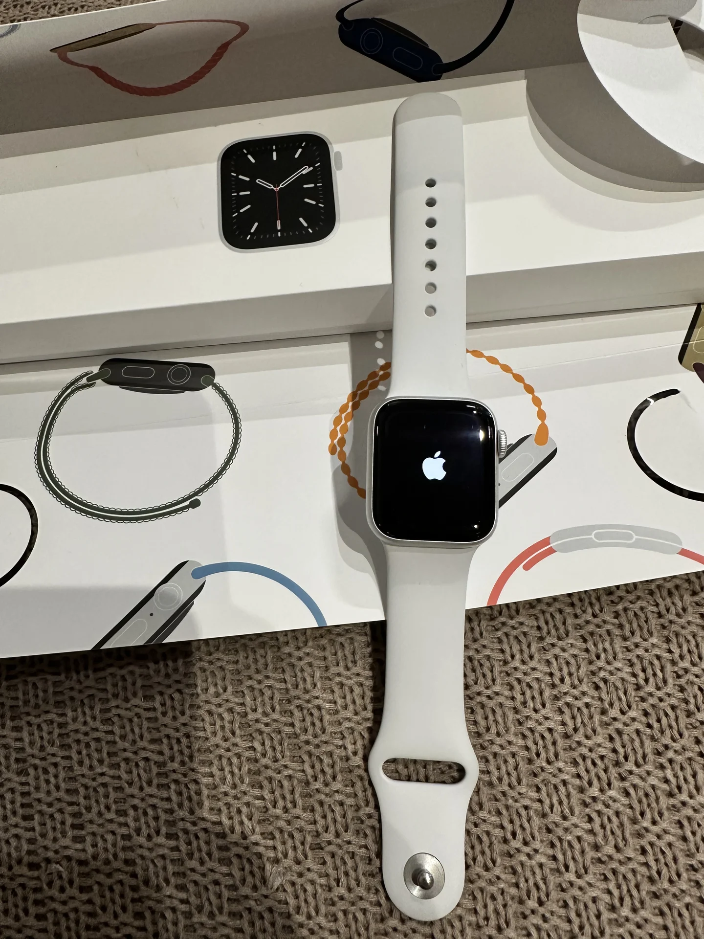 Часы apple watch 6 40mm - миниатюра 2