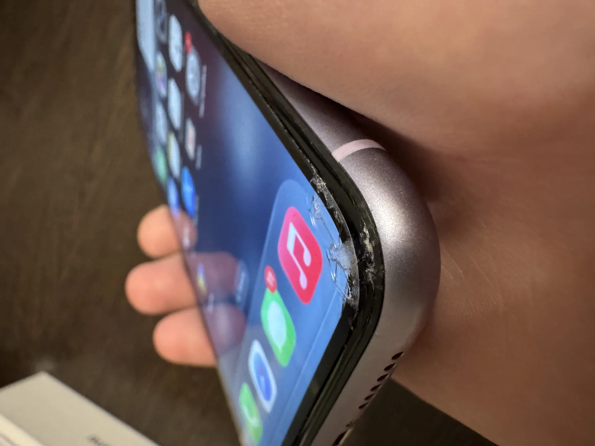 Apple iPhone 11 64GB - миниатюра 3