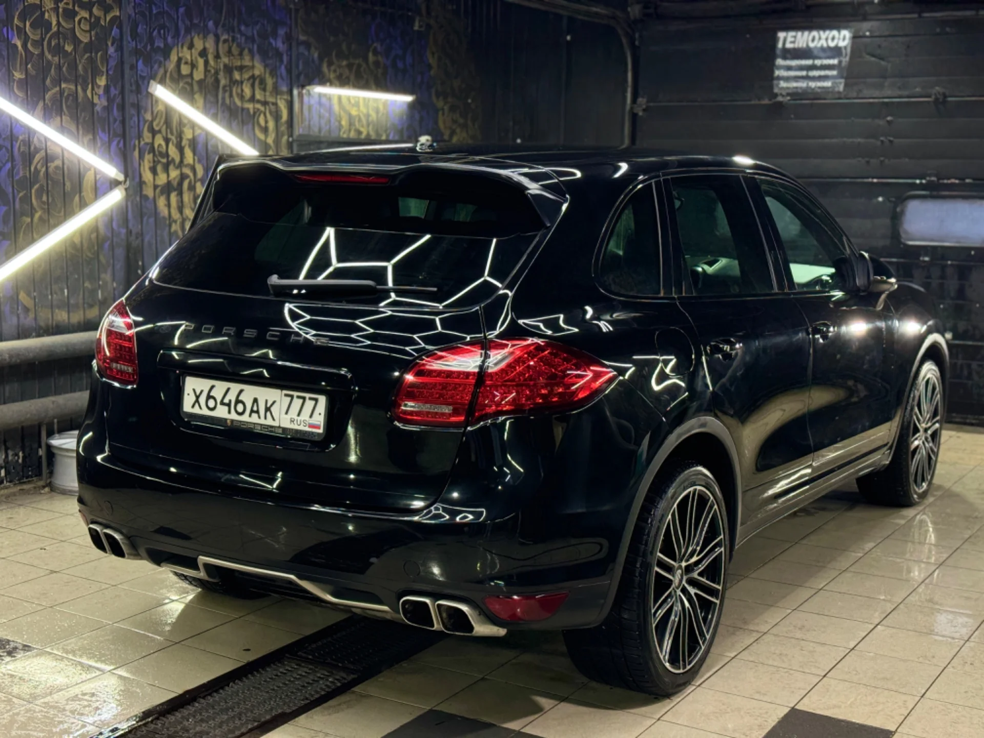 Porsche Cayenne (958) 3.6 - миниатюра 4