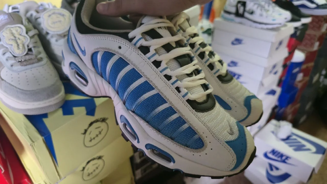 Nike Air Max Tailwind 4 - миниатюра 2