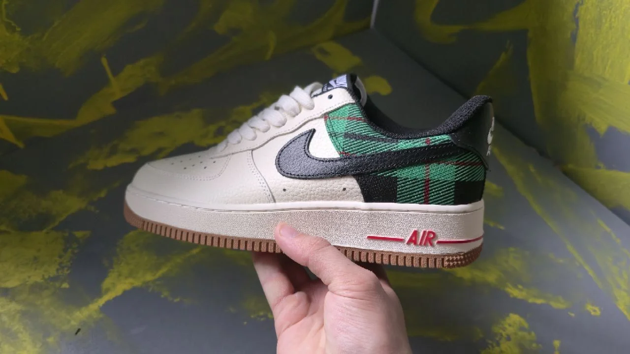 Кроссовки Nike air force 1 - миниатюра 5