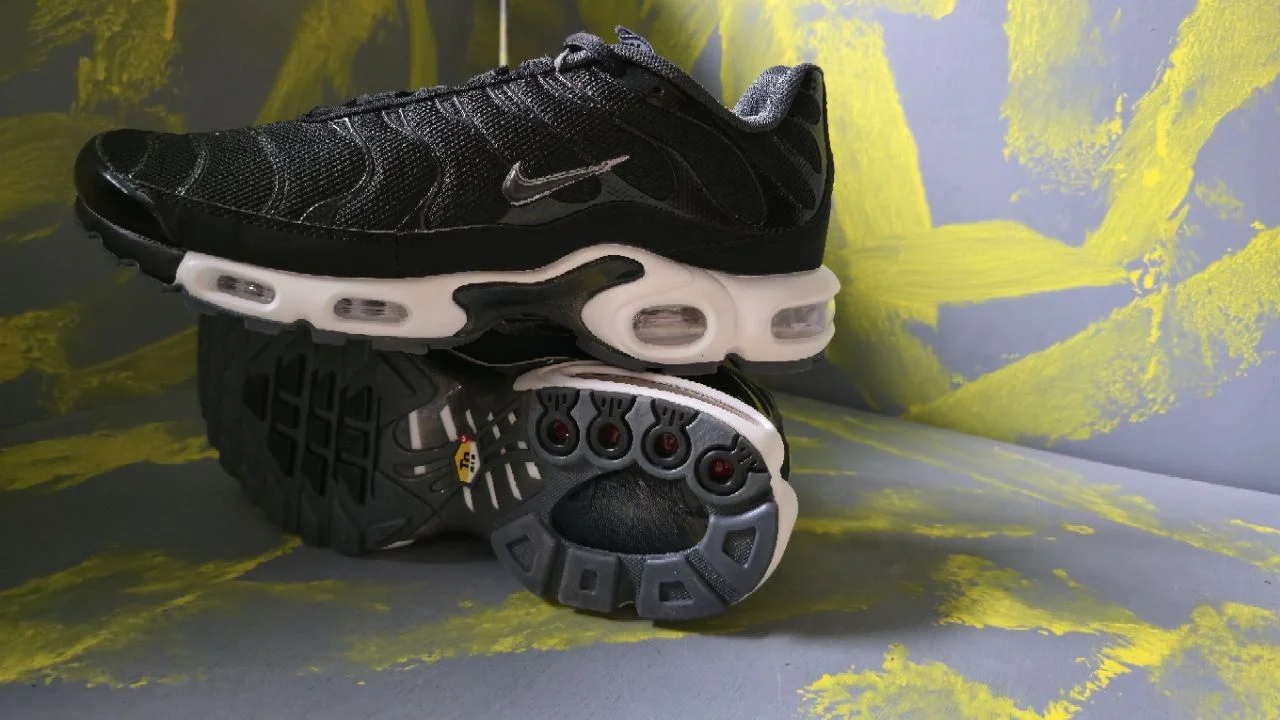 Air Max Plus чёрные - миниатюра 3