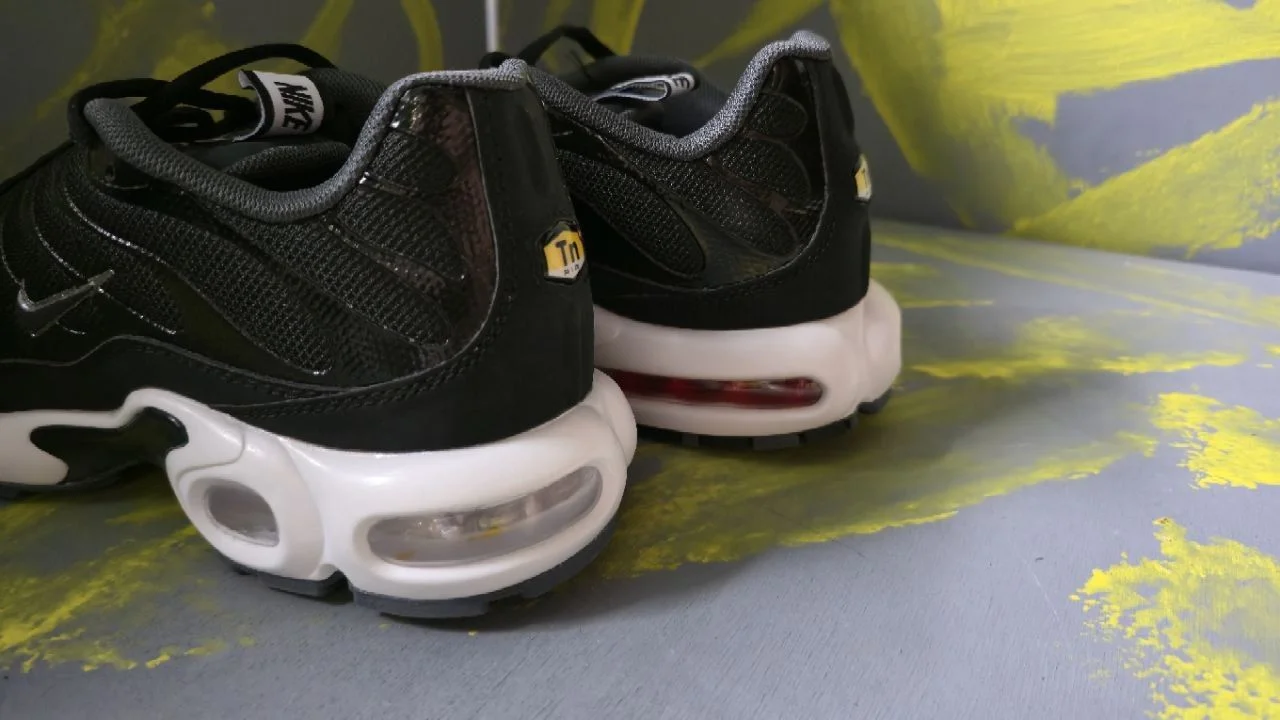 Air Max Plus чёрные - миниатюра 6