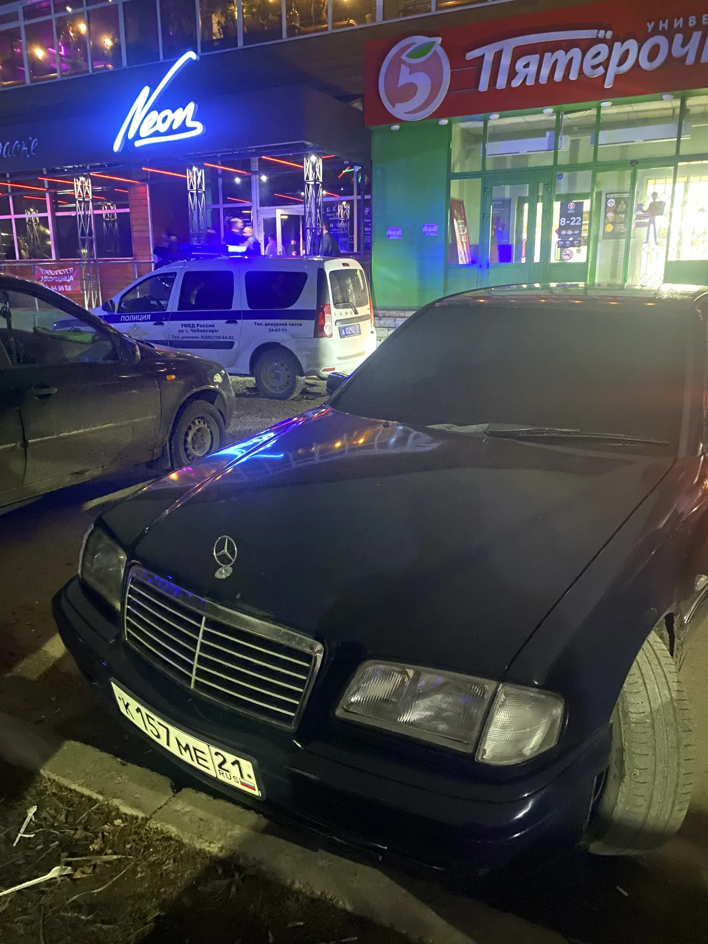 Mercedes Benz c180 - миниатюра 2