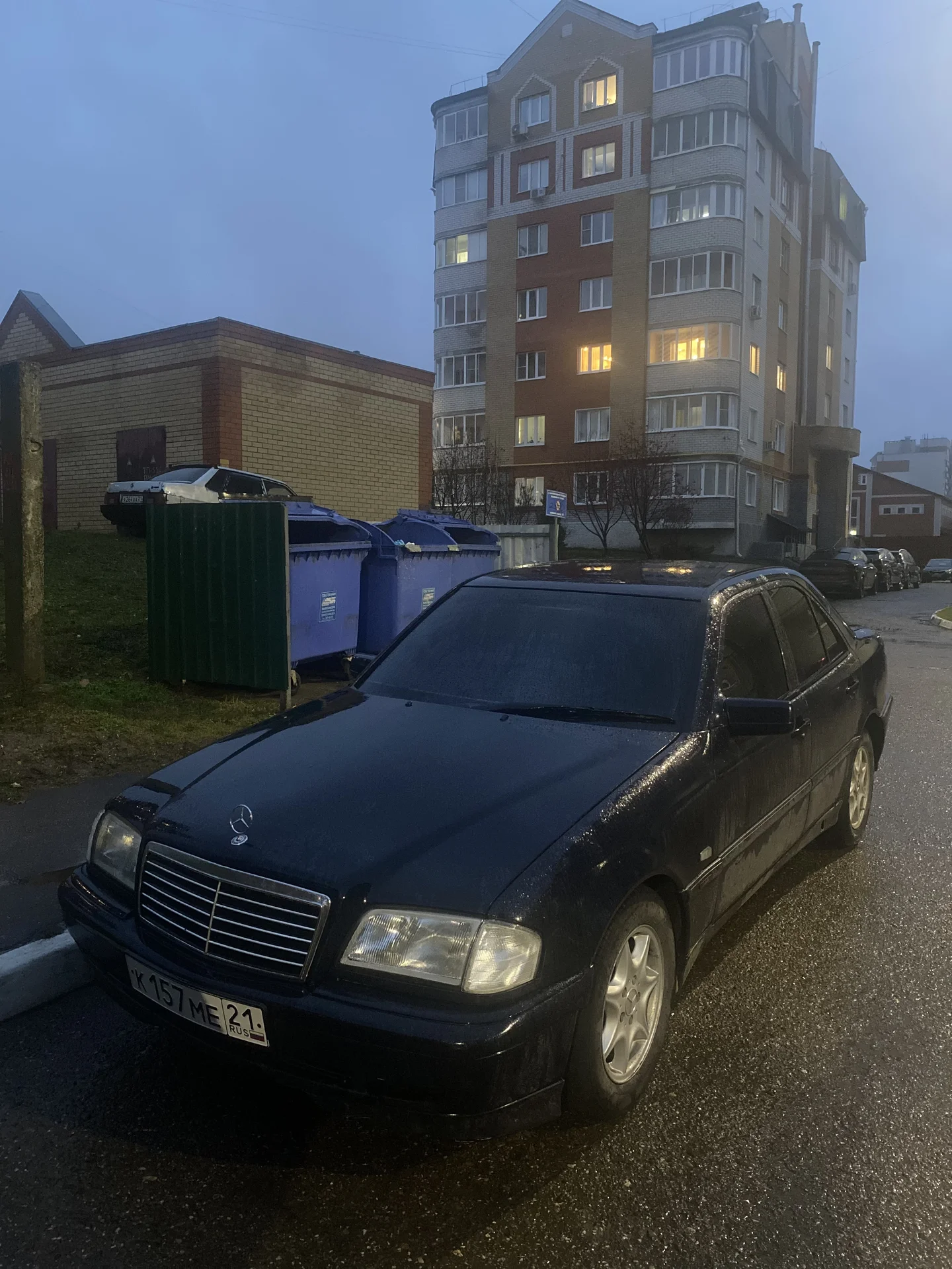 Mercedes Benz c180 - миниатюра 3